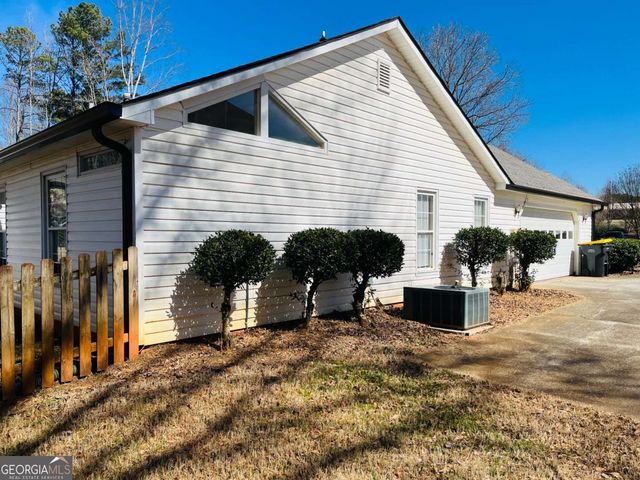 155 Woodstream Drive, Newnan, GA 30265