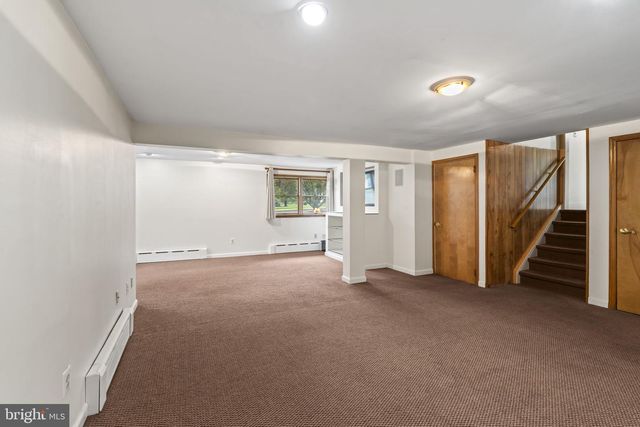 55 BROOK DR, Southampton, PA 18966