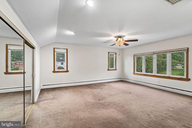 55 BROOK DR, Southampton, PA 18966