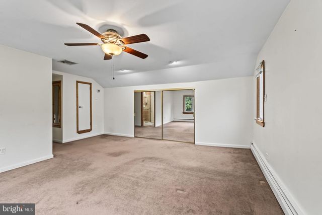 55 BROOK DR, Southampton, PA 18966