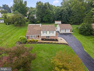 55 BROOK DR, Southampton, PA 18966