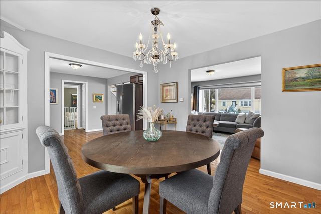 61 Reyna Road, Hamden, CT 06514