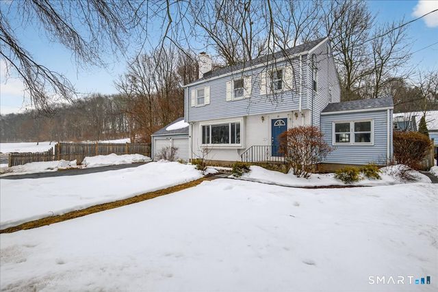 61 Reyna Road, Hamden, CT 06514