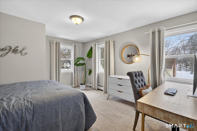 61 Reyna Road, Hamden, CT 06514