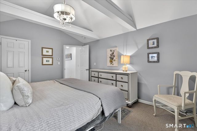 61 Reyna Road, Hamden, CT 06514