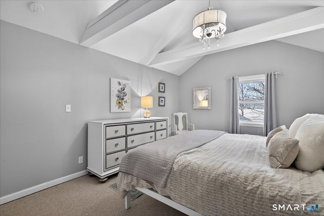 61 Reyna Road, Hamden, CT 06514