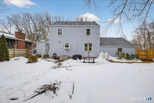 61 Reyna Road, Hamden, CT 06514