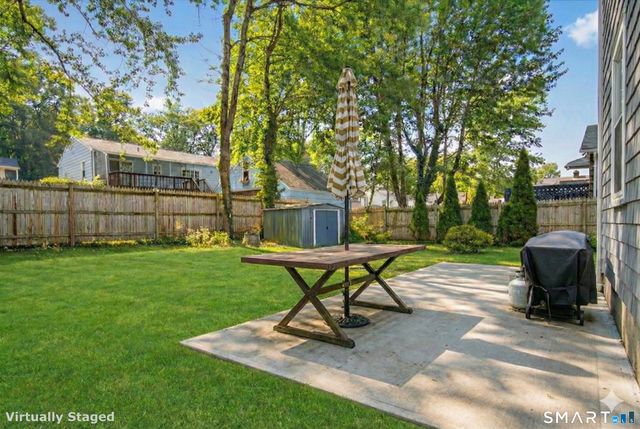 61 Reyna Road, Hamden, CT 06514