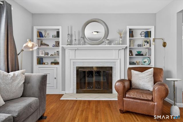 61 Reyna Road, Hamden, CT 06514