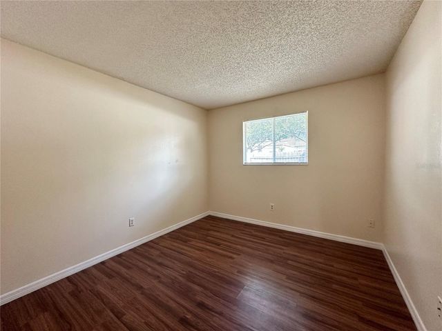 343 E ROSEWOOD LANE 343, Tavares, FL 32778