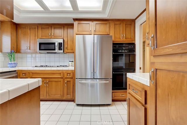 3027 South Peck Ave 7, San Pedro, CA 90731