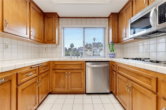 3027 South Peck Ave 7, San Pedro, CA 90731