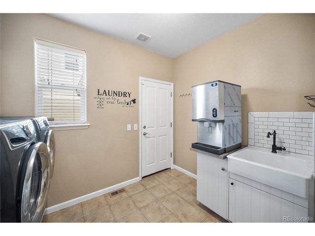 9050 Sky King Dr, Colorado Springs, CO 80924