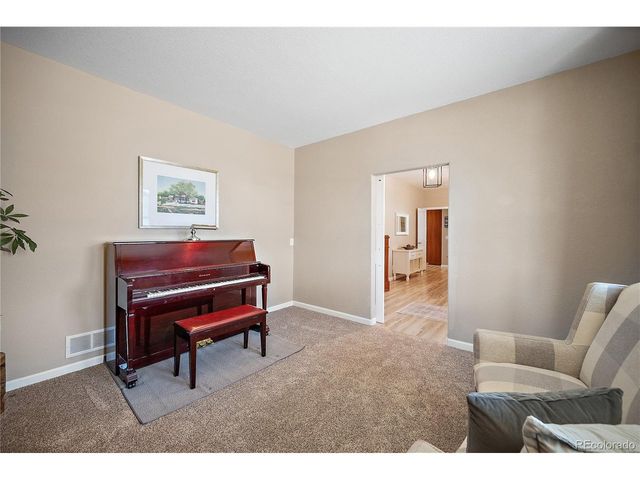 9050 Sky King Dr, Colorado Springs, CO 80924