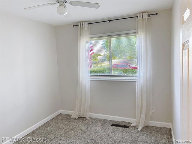 1203 Gilman Street, Garden City, MI 48135