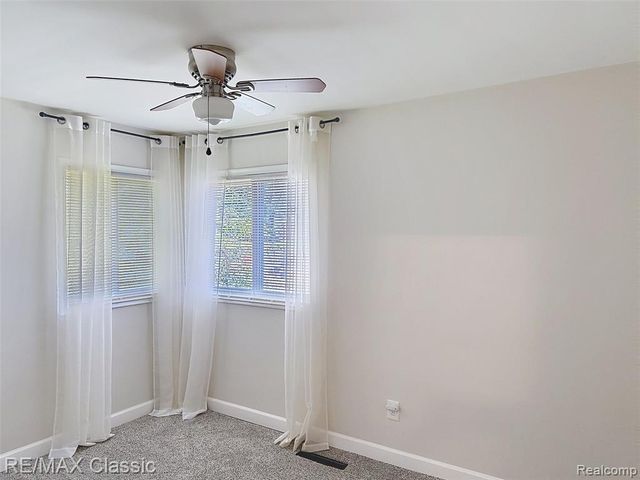 1203 Gilman Street, Garden City, MI 48135