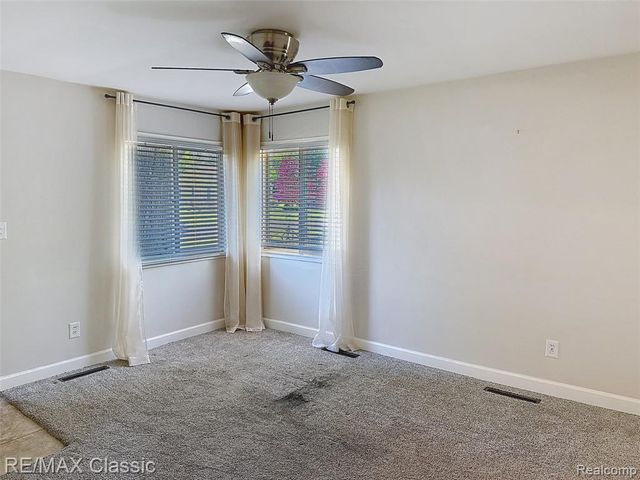 1203 Gilman Street, Garden City, MI 48135