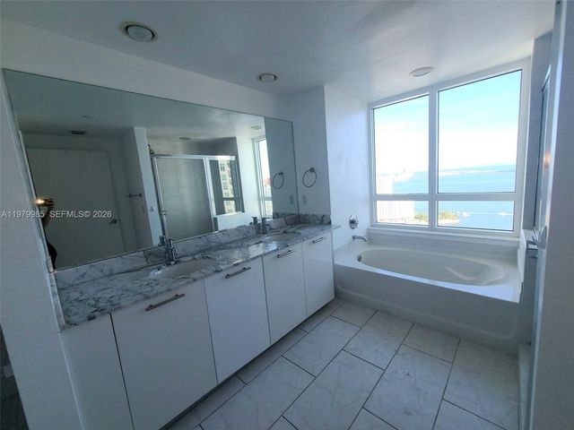 951 BRICKELL AVE 3710, Miami, FL 33131