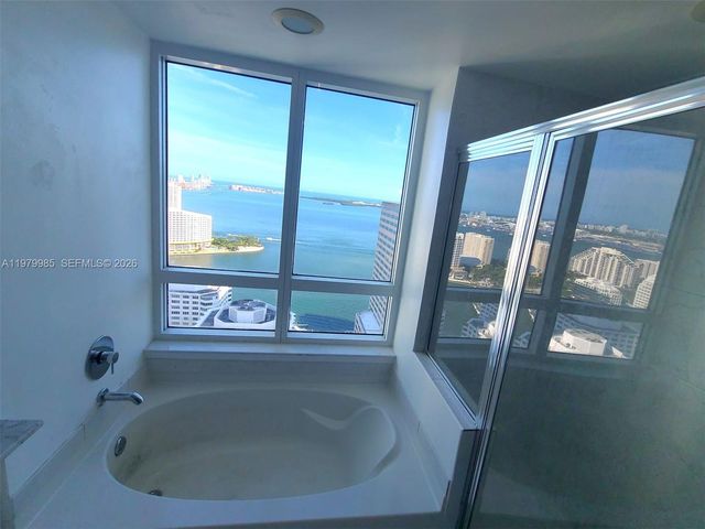 951 BRICKELL AVE 3710, Miami, FL 33131