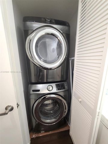 951 BRICKELL AVE 3710, Miami, FL 33131