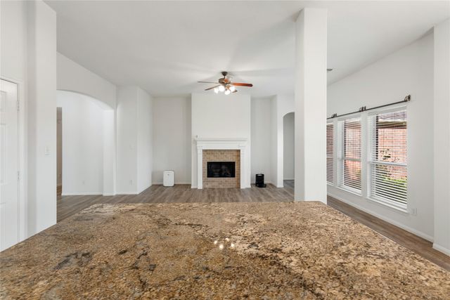 5719 Horseshoe Falls, Missouri City, TX 77459