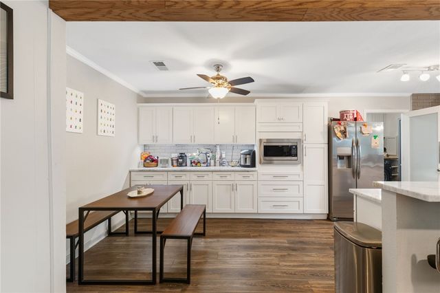 1117 Berkeley Street, College Station, TX 77840