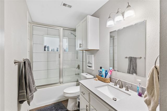 1117 Berkeley Street, College Station, TX 77840