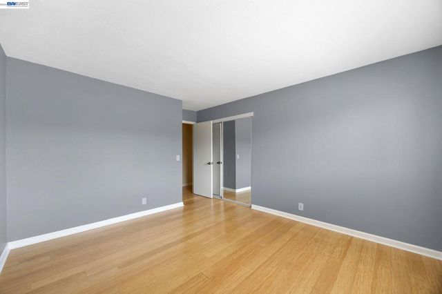 34 Chimney Rock, Oakland, CA 94605