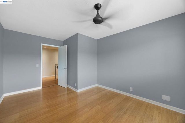 34 Chimney Rock, Oakland, CA 94605