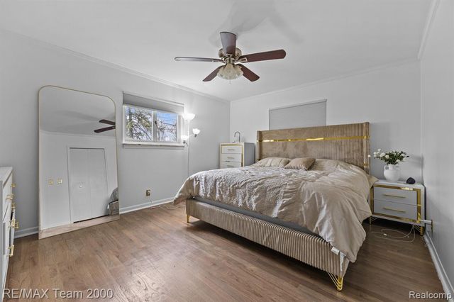 26230 Bonnie Avenue, Warren, MI 48089