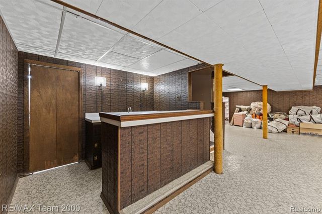 26230 Bonnie Avenue, Warren, MI 48089