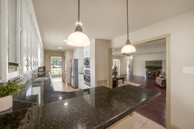 18120 County Road 127, Pearland, TX 77581