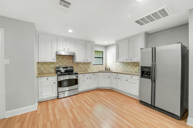 18120 County Road 127, Pearland, TX 77581