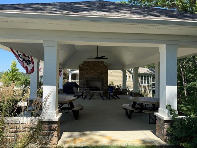 1528 Bethel Woods Blvd, Marysville, OH 43040