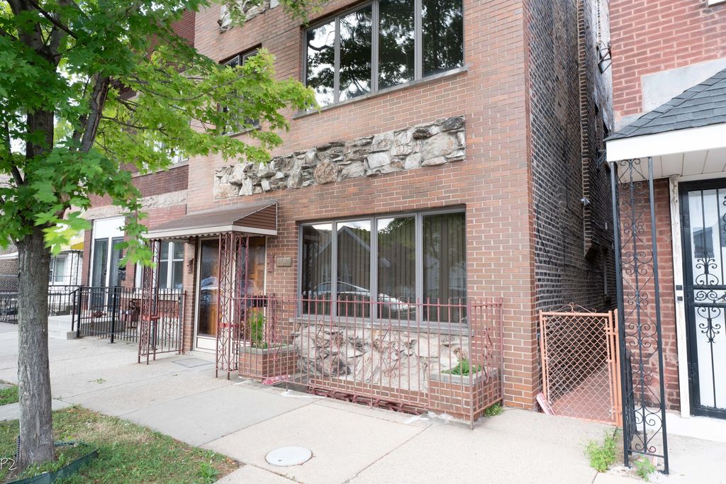 2625 S Union Avenue 2F, Chicago, IL 60616