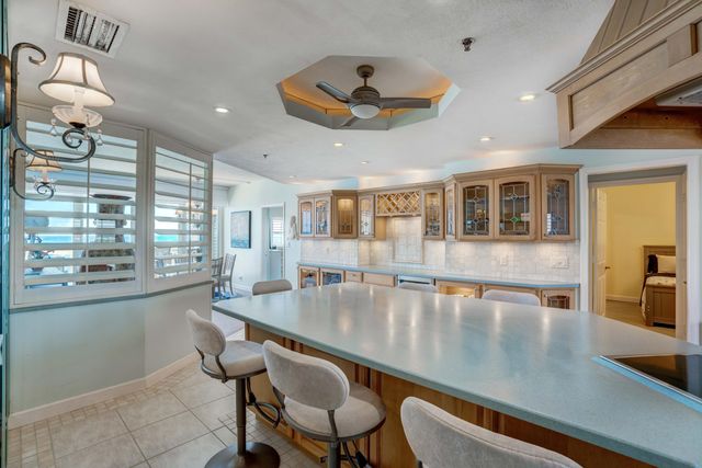 840 Ocean Drive Ph-C, Juno Beach, FL 33408