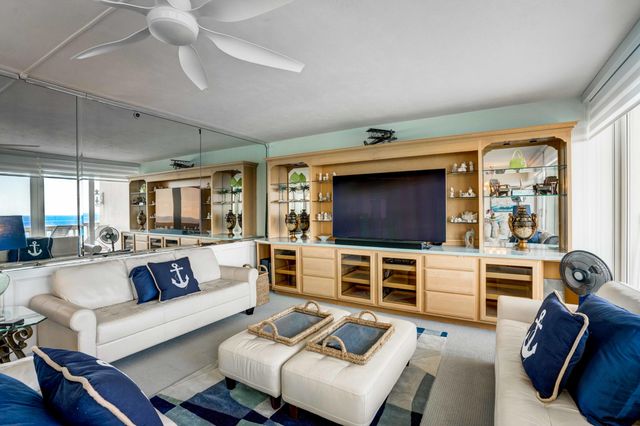 840 Ocean Drive Ph-C, Juno Beach, FL 33408