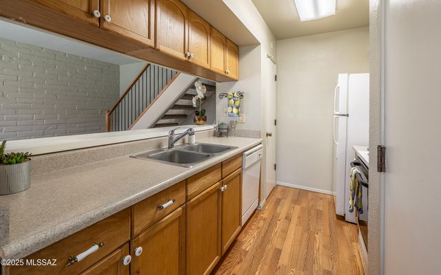 6656 E Calle La Paz Unit C, Tucson, AZ 85715