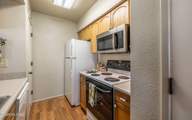6656 E Calle La Paz Unit C, Tucson, AZ 85715
