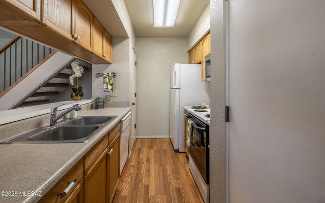 6656 E Calle La Paz Unit C, Tucson, AZ 85715