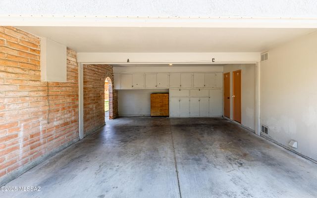 6656 E Calle La Paz Unit C, Tucson, AZ 85715