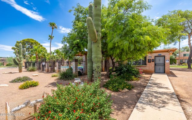 6656 E Calle La Paz Unit C, Tucson, AZ 85715