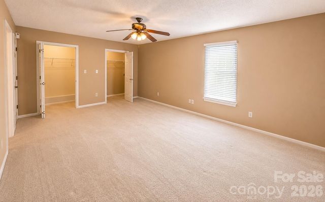 603 29th Avenue NE 213, Hickory, NC 28601