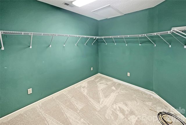 603 29th Avenue NE 213, Hickory, NC 28601