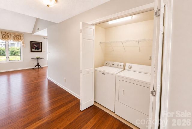 603 29th Avenue NE 213, Hickory, NC 28601