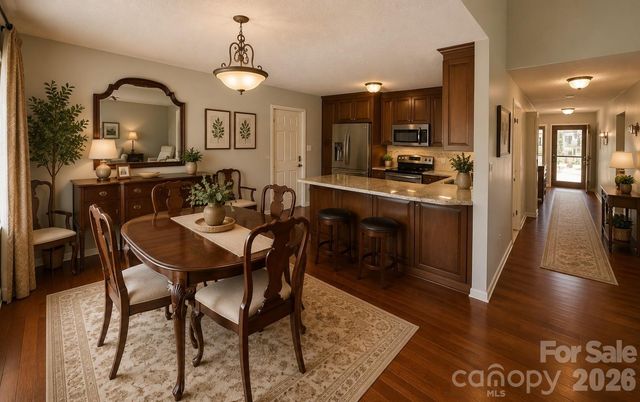 603 29th Avenue NE 213, Hickory, NC 28601