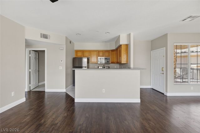 7135 South Durango Drive 314, Las Vegas, NV 89113