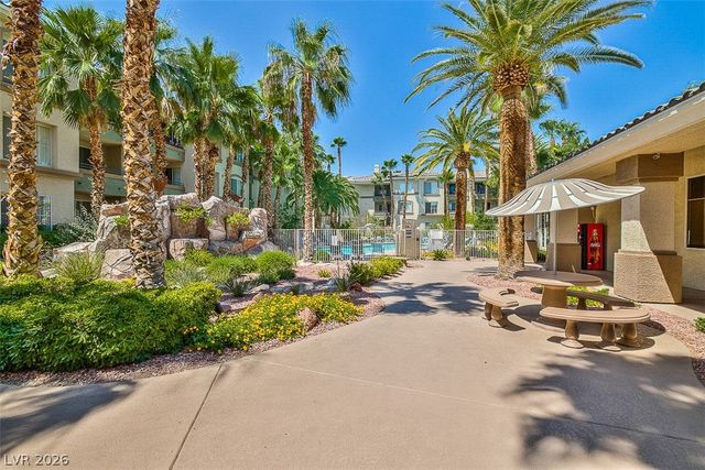 7135 South Durango Drive 314, Las Vegas, NV 89113