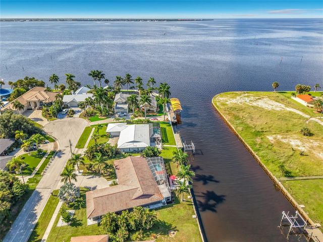 4449 CREWS COURT, Port Charlotte, FL 33952
