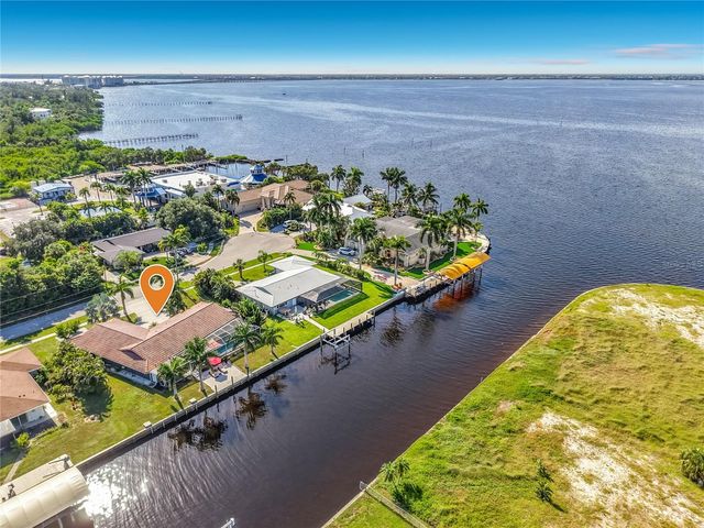 4449 CREWS COURT, Port Charlotte, FL 33952